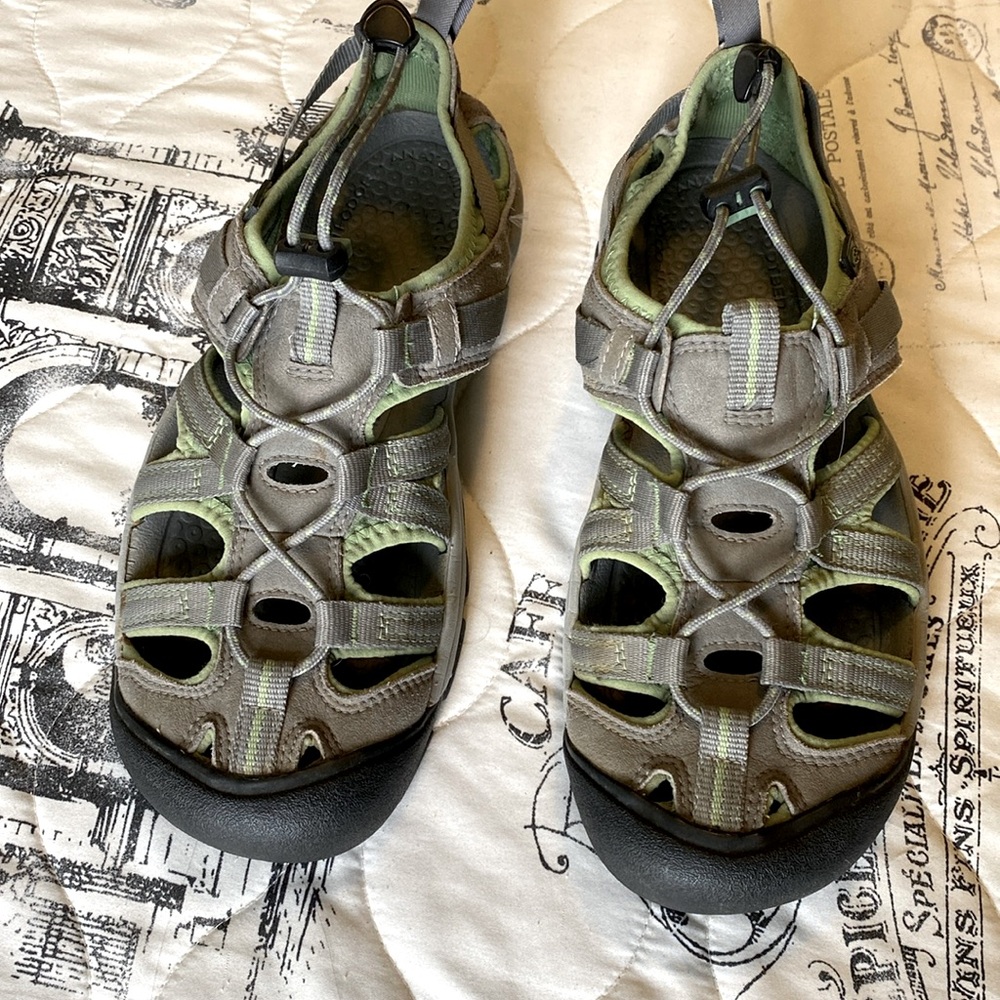 Keen Sandal, Green & Grey. Size 9.  Always worn with socks